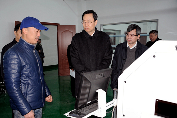 泰州市委書記、市人大常委會(huì)主任藍(lán)紹敏蒞臨公司調(diào)研項(xiàng)目建設(shè)情況